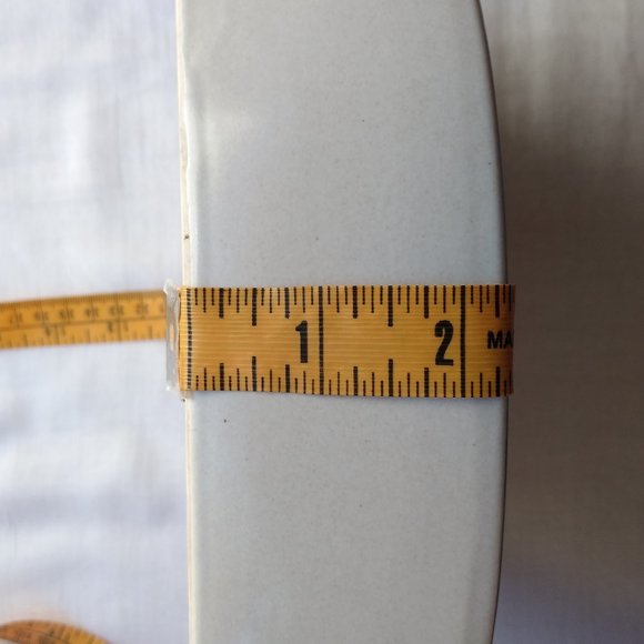 Vintage Pfaltzgraff Yorktowne Oval Serving Bowl - Picture 6 of 6